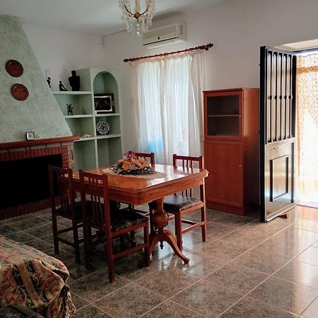 Vivienda Rural Los Iberos M&M, Castellar de Santisteban Extérieur photo